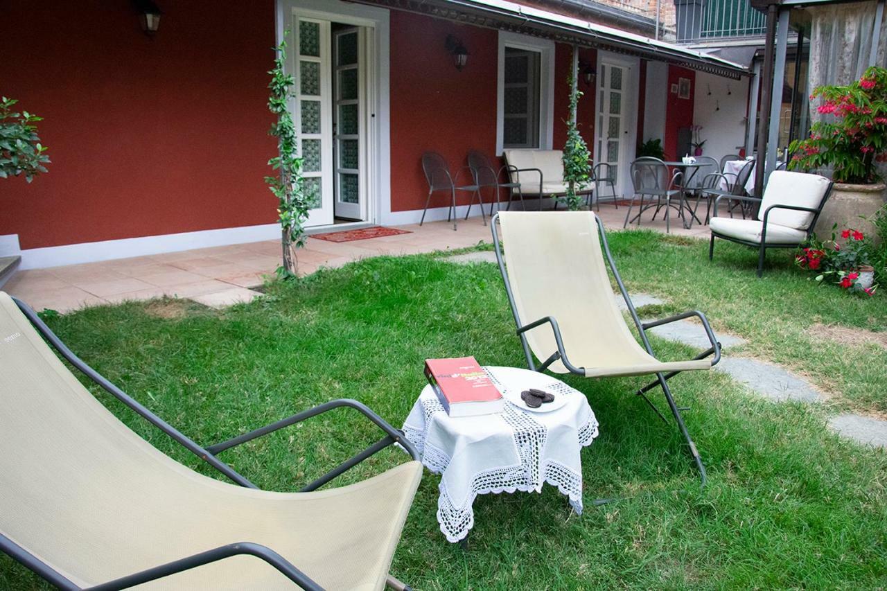 Villa Goccia Di Vino La Morra Dış mekan fotoğraf