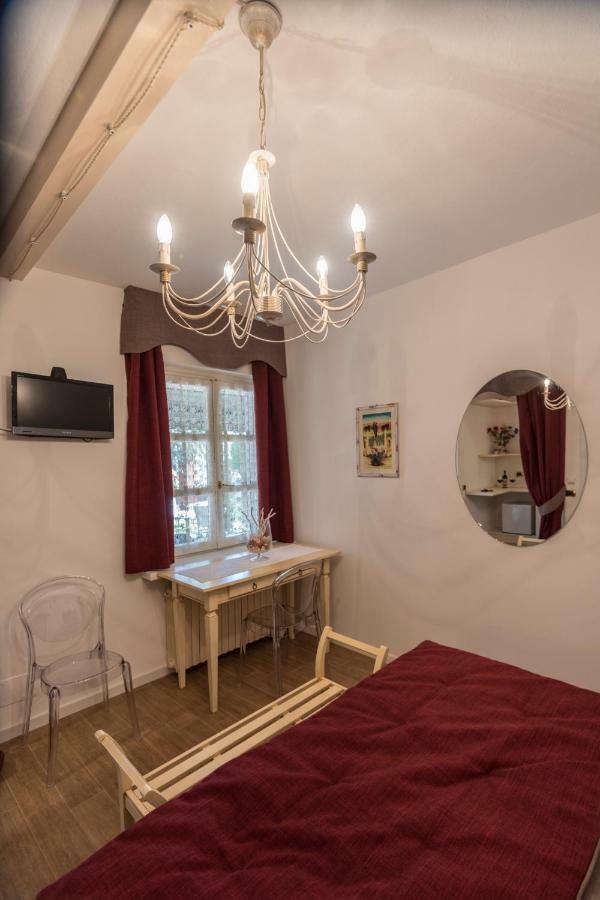 Villa Goccia Di Vino La Morra Dış mekan fotoğraf